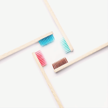 Charger l'image dans la galerie, Flat Handle Toothbrush