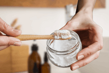 Load image into Gallery viewer, BUBBLE GUM FLAVOR Remineralizing Tooth Powder